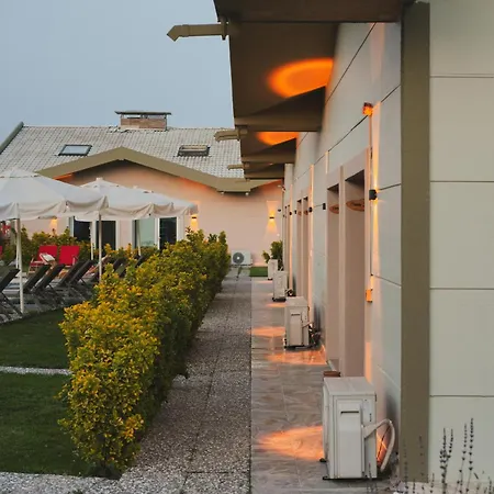 Aparthotel La Vida 3*