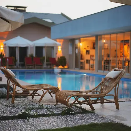 La Vida Aparthotel