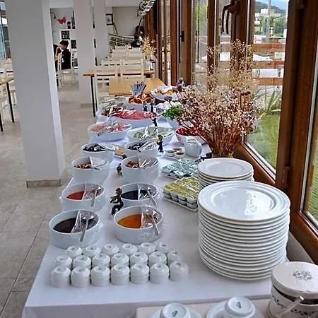 La Vida 4* Urla
